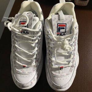 FILA SNEAKERS WORN ONCE